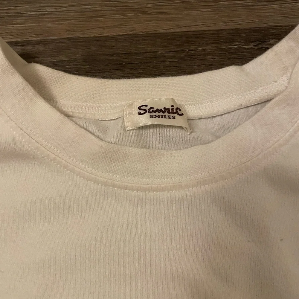 Official Sanrio Pompompurin Ramen Graphic Tee - Picture 3 of 3